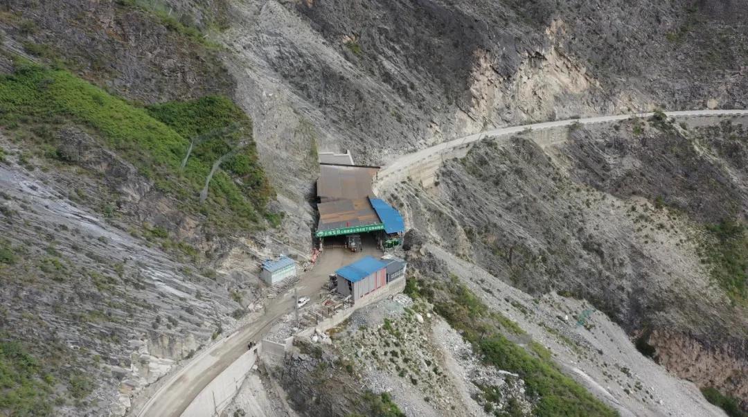 虎跳峡镇领导团队引领未来铸就辉煌新篇章